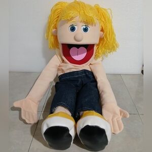 Silly Puppets Katie Peach 24" puppet